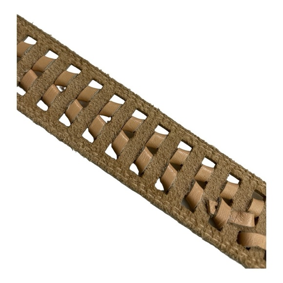 Vintage Ginnie Johansen TWIG & ARROW
Twig and Arrow Womens Whip Stitch
Belt - Picture 6 of 11